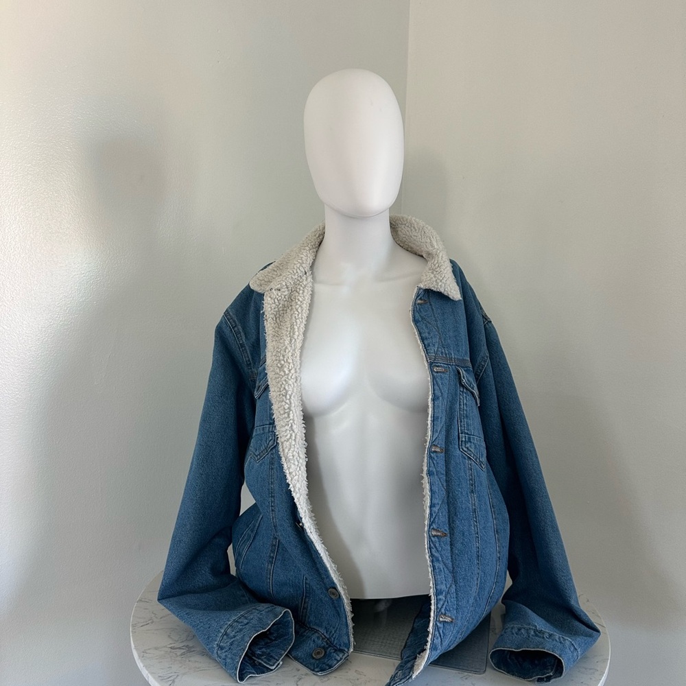 Sunrise kingdom Sherpa-Lined Denim Jacket - Women's Blue
